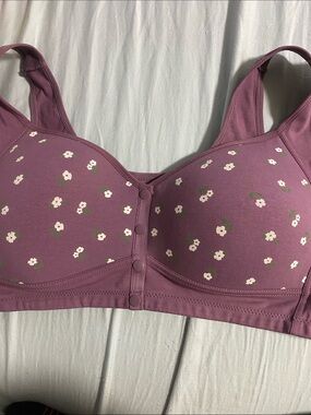 Front-Closure  Floral Comfort Bra in mauve or yellow